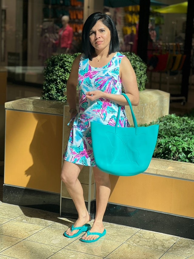 Trendy outlet summer bags